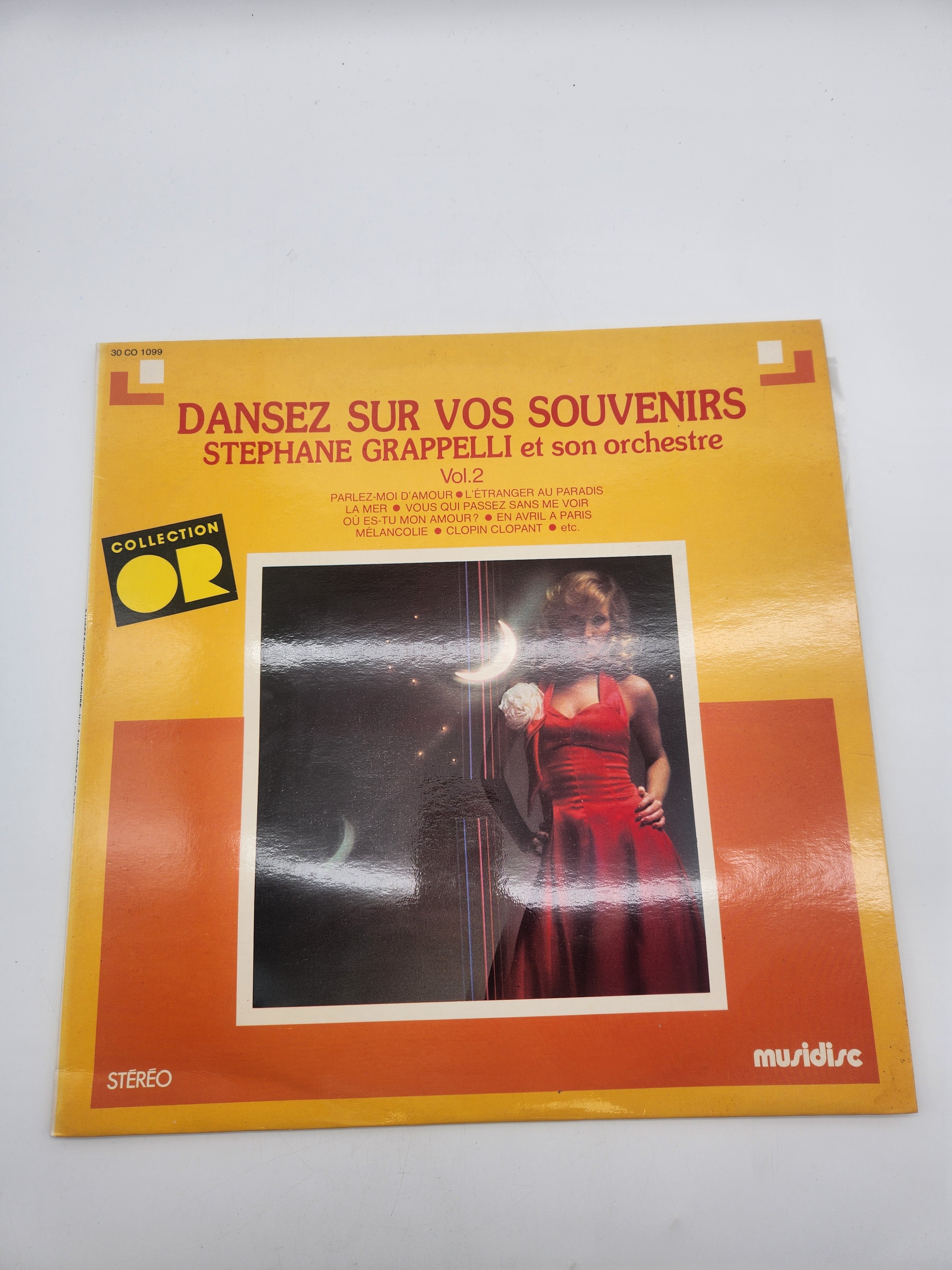 Voir photo 2 de Vinyle 33 Tours – "danser sur vos souvenirs" de Stéphane Grappelli et son orchestre Vinyle 33 Tours – "danser sur vos souvenirs" de Stéphane Grappelli et son orchestre Très bon état - Vue 2 -